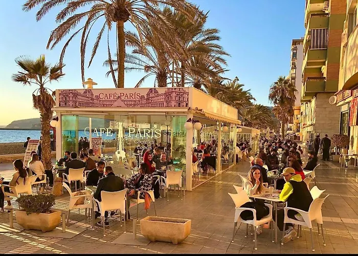 Apartamento Primera Linea De Playa En Almeria