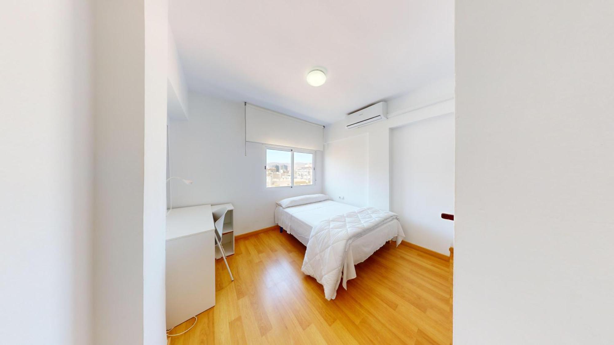 Primera Linea De Playa En Apartament Almeria